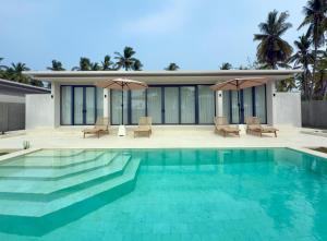 W&W Private two-bedroom villa with swimming pool