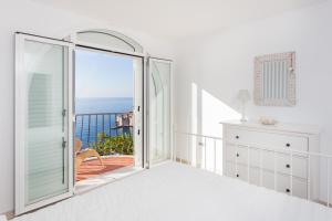 OCEAN APARTMENT by DuHomes 