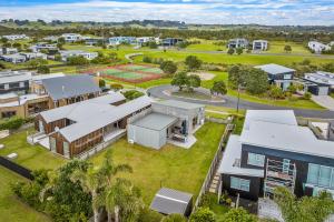 The Weekender - Omaha Holiday Home