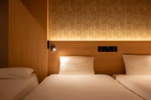 WELLSTAY Shinsekai Wakyo