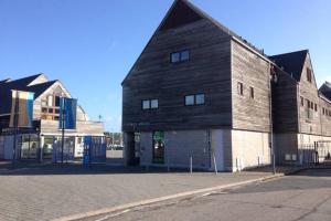 Tidemill House Apartment