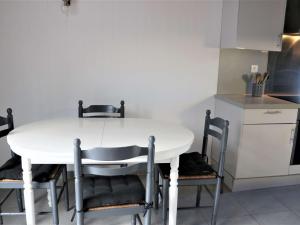 Erdeven, Maison cosy 3 pièces avec terrasse et parking, proche plage - FR-1-479-174