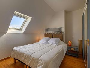 Étel - Duplex 3 Pièces avec Piscine - FR-1-479-176