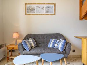 Appartements Etel - Duplex 3 pieces avec piscine, parking et balcon a 600m de la plage - FR-1-479-176 : photos des chambres