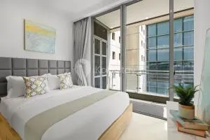 Ashton by Kozystay - SCBD - Senayan