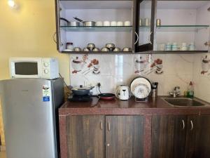 Baga beach Homestay near Titos 311