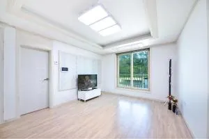 Samcheok Jisu Pension - Uljin