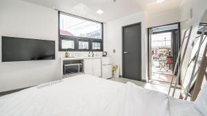 Yeosu Nangmanstay pension