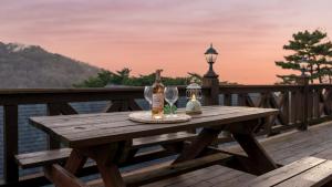 Seokmodo supsokbadapunggyeong pension