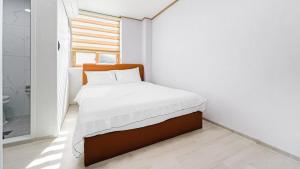 Goseong Leumeleu63 Pension