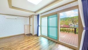 Samcheok Herb Pension