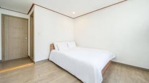 Samcheok jangho sanho Pension