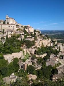 Maisons de vacances Le Mazet Du Domaine : photos des chambres