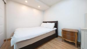 Cheongdo Ellago Poolvilla Pension