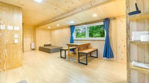 Gapeyong Donghwa Caravan