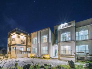 Jeju Timberhouse Pension