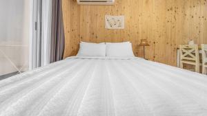 Jeju Timberhouse Pension