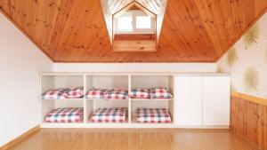 Gangwha Jeongwon Pension