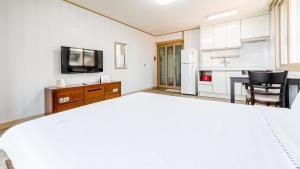 Jeju Badagreen Pension