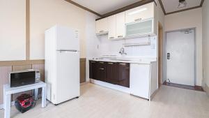 Geoje Youngsu Pension