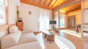 Gangneung Gangmunsosodam Pension