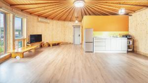 Taean Todamgil Pension