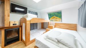 Pocheon hanadulset pet caravan