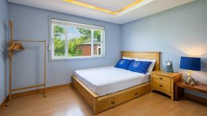 Jeju West dokchae pension