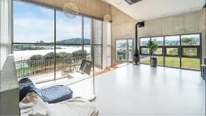 Jeju Themoon Poolvilla - Yusu-dong