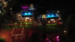 Mannath Private Pool Villas at Vellarimala - Chithragiri