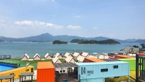Goseong Bluebeach Pension&Glamping