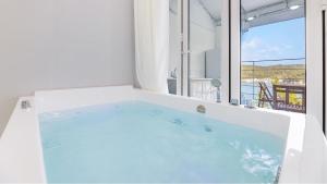 Yeosu Nukim Poolvilla