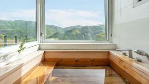 Gapyeong Gipeunsanarae Spa Pension - 4hvězdičkové hotely ve městě Gapyeong