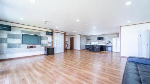 Ganghwa badajeongwon pension