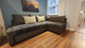 Seaside Hideaway - Free Onstreet Parking