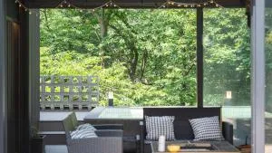 gwangju chez pompom dokchae poolvilla - Yongin