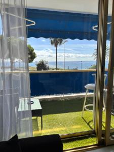 Appartements Front de mer,plage, piscine, parking : photos des chambres