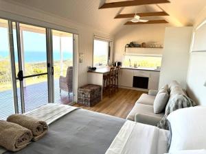 The Bay overlooking Boston Island