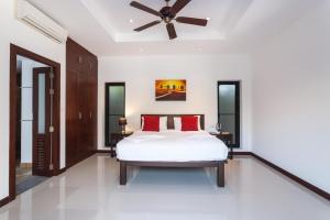 Frangipani pool villa - garden, BBQ & maid