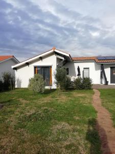 Sejours chez l'habitant Chambre No1 : photos des chambres