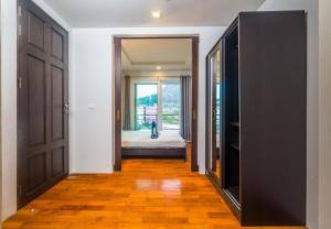 Heaven Lagoon Condo by Lofty