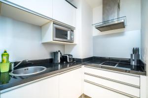 Pool view studio at Nakalay Palm by Lofty