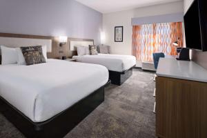 Deluxe Double Room with Two Double Beds room in La Quinta by Wyndham Atlanta South - Newnan