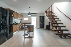 AP Grand Residence by Lofty