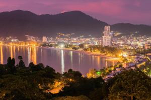 Sea view apartment with jacuzzi at Patong Tower