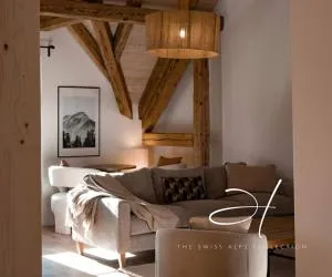 Hidden Retreats The Alpstyle - Kandergrund