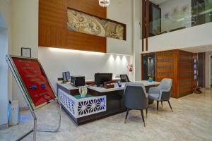 Hotel The Pearl, City Center - Travelers Choice Award Winner for 2025
