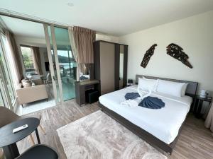 Apartment with panoramic views at Oceana by Lofty