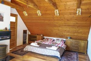 Askaro, Kazimierz Dolny