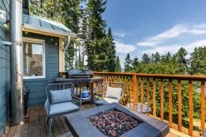 Seaside Getaway by AvantStay Deck w Views - McKees Beach